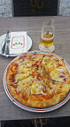 Pizzeria Al Capone food