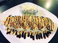 Oishi Sushi food