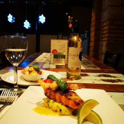 restaurant image