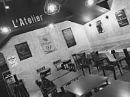 Brasserie L'atelier Genneviliers Centre Commercial Carrefour inside