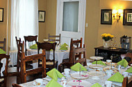 Summerhill B & B and British Bistro food