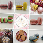 Sweet Vanilla Macarons food