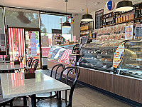 Ferguson Plarre Bakehouse inside