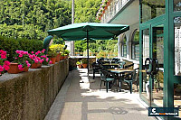 Albergo Il Lago inside