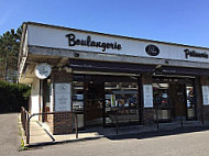 La Boulangerie Du Mauperthuis inside