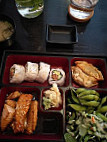 J2 Sushi food