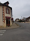 Auberge Du Panier Fleuri outside