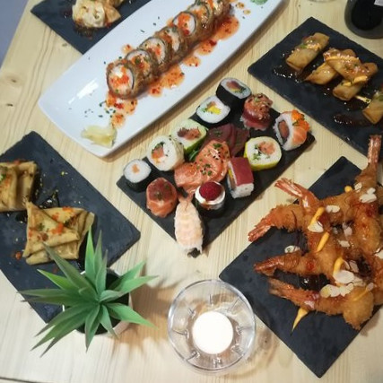 restaurant image