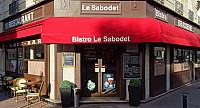 Le Sabodet outside