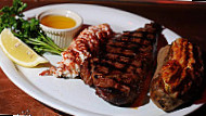 La Cave Steakhouse food