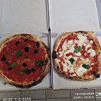 Pizzeria Ausonia food