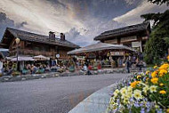 La Terrasse Du Village outside