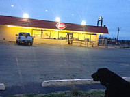 Dairy Queen outside