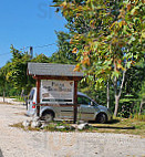 Ferme Bois Barbu Restaurant outside