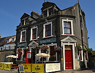 The Kings Arms outside