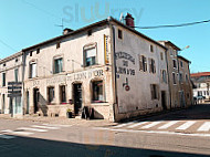 Pizzeria du Lion d'Or outside