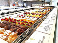 Pasticceria Bergamaschi food