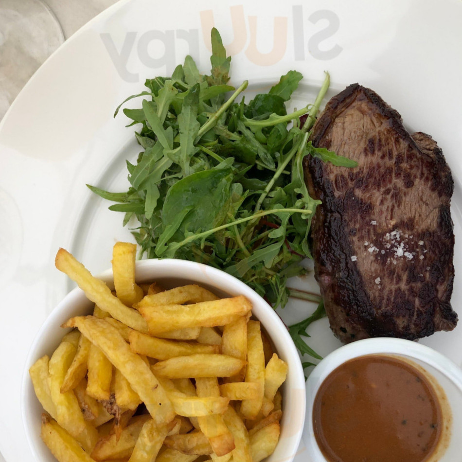 restaurant image