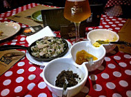 Lobo food
