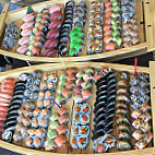 Lema Sushi inside