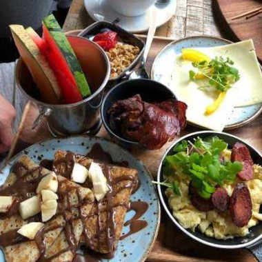 restaurant image