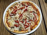 Banens Pizza food