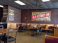 Old Hickory Inn Barbecue inside