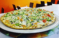 Dewal Divina Pizzaria food