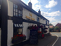 The Nags Head outside