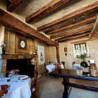 Auberge du XIIe Siècle food