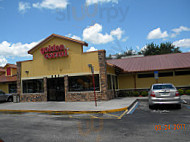 Golden Corral inside