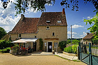 Ferme Auberge De Chamoge outside