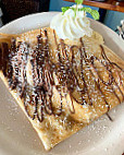 Creme De La Crepe Rolling Hills food