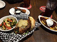 Bull And Bear Roadhouse food