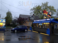 Big Star Drive-in outside