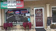 Roman Gardens Pizzeria Italian inside