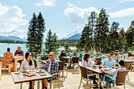 Maligne Lake's View Restaurant food