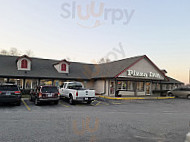 Pizza Inn outside