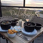 De Liefhebbers Aan Zee food