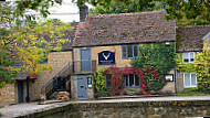 The Stag's Head Inn, Yarlington food