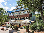 Restaurant Holsteiner Hof outside