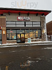 Mod Pizza inside