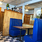 Blue House Family Pizza Salem inside