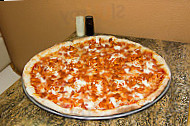 Brunswick Pizza Grill food