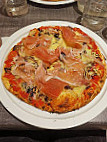 Pizzeria La Grotte Azzura food