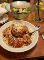 Olive Garden food