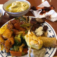 Kingdom Buffet food