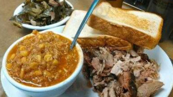 Fallin's Real Pit -b-q food