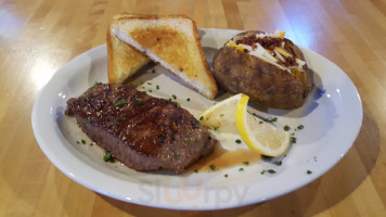 Locker Room Sports Grill food