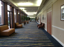 Holiday Inn Solomons-conf Center Marina inside